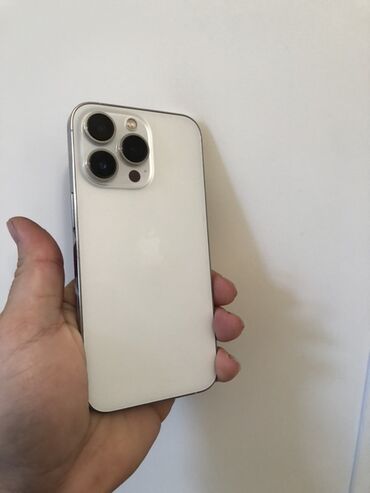 Apple iPhone: IPhone 13 Pro, 256 GB, Ağ, Simsiz şarj, Face ID — 1