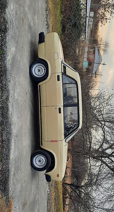 VAZ (LADA): VAZ (LADA) 2107: 1.6 l | Sedan — 4