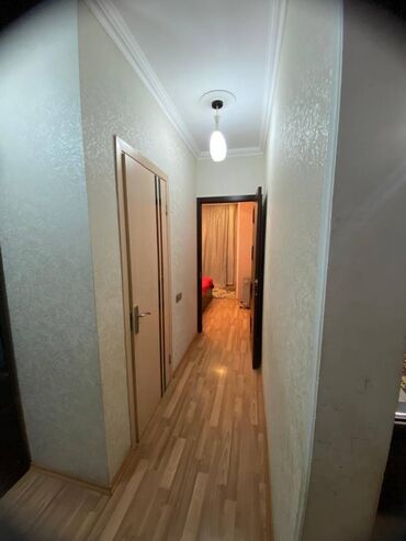 Uzunmüddətli kirayə mənzillər: Həzi Aslanov metrosu yaxınlığında, 254 mekteble üzbeüz,5 mərtəbəli — 5