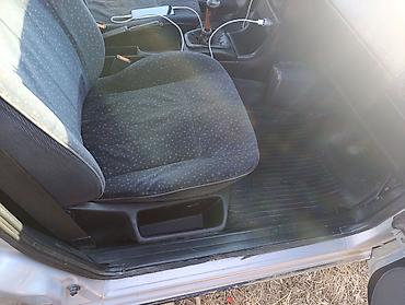 Volkswagen: Volkswagen Passat: 1994 г., 2 л, Механика, Бензин, Универсал — 13