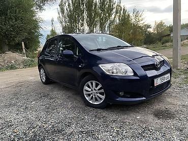 ml 163: Toyota Auris: 2009 г., 1.6 л, Механика, Бензин, Хэтчбэк — 5