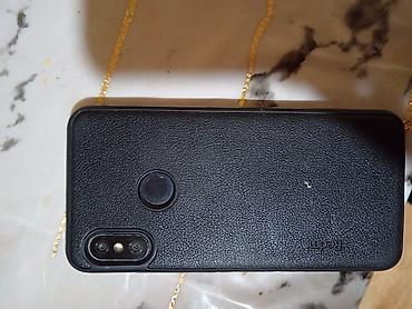 микрофон купить в баку: Xiaomi Mi A2 Lite, 64 ГБ, цвет - Черный, 
 Две SIM карты — 2
