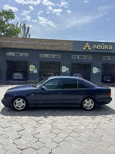 скупка катал: Mercedes-Benz E-Class: 1997 г., Автомат, Бензин, Седан — 2