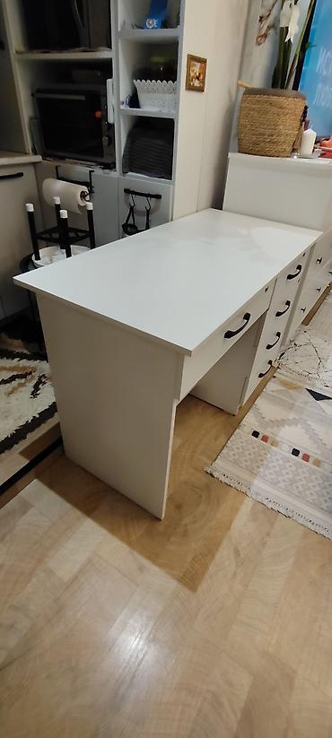 Ofis masaları: 120*60*80 почти новый,использовался мало качественный,с замками на — 3
