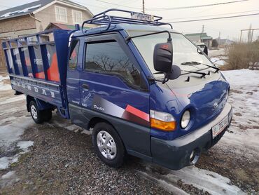 Hyundai: Hyundai Porter: 2002 г., 2.6 л, Механика, Дизель, Универсал