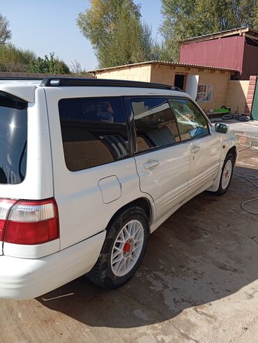 люстра для машины: Subaru Forester: 2001 г., 2 л, Автомат, Бензин, Кроссовер