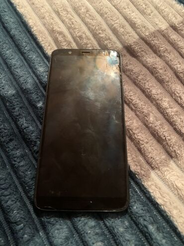 Samsung: Samsung Galaxy A6 Plus — 12