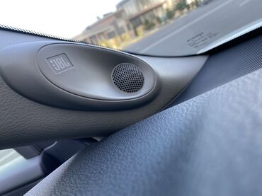 Toyota: Toyota Camry: 2.5 l | 2019 il Sedan — 9