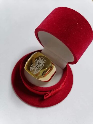 Prstenje: Vel:13
Cena:1000din — 3