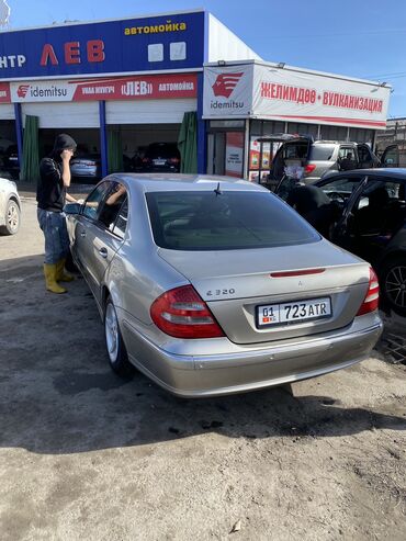 Mercedes-Benz: Mercedes-Benz E-Class: 2003 г., 3.2 л, Автомат, Бензин, Седан