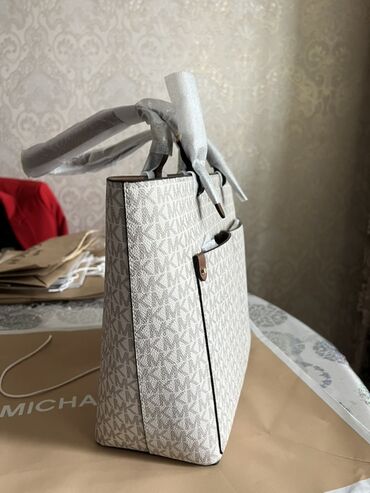 Шопперы: Сумка-тоут Michael Kors Оригинальные сумки из 🇺🇸 США - Формат — 6