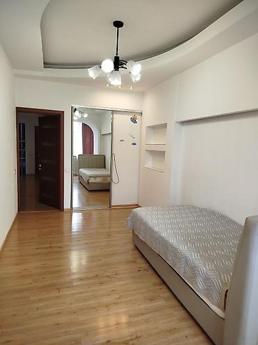 Долгосрочная аренда квартир: 3 комнаты, Собственник, Без подселения, С мебелью полностью — 4