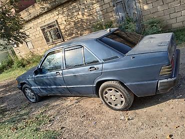 car parking maşın satışı: Mercedes-Benz 190 (W201) sedan - Göy rəngli kuzov, 4 qapı - Avtomatik — 4