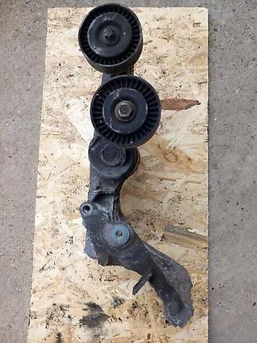 Transport: W169 NOSAČ ALTERNATORA ZA MERCEDES BENZ A KLASA OD 2004. DO 2012. GOD — 2