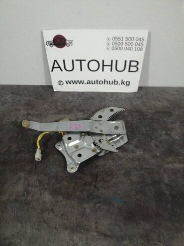 Компрессоры для авто: Мотор стеклоподъемника Mazda Demio DW3W 1300 2001 (б/у) ДВИГАТЕЛЬ /