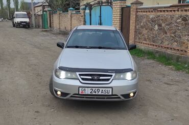 машина токтогулда: Daewoo Nexia: 2010 г., 1.6 л, Механика, Бензин, Седан