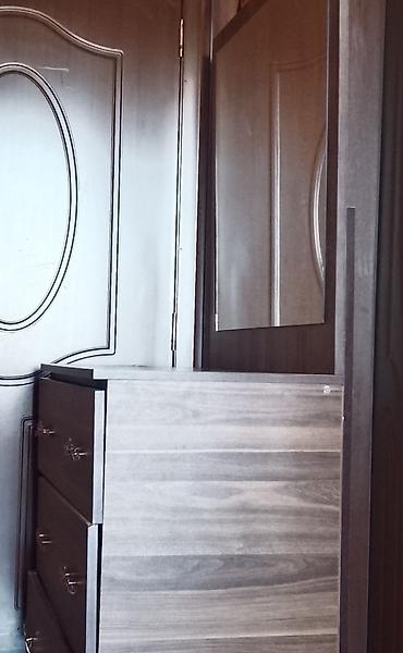 yazı masası lalafo: Taxtadan komod və güzgü dəsti - Material: ağac teksturalı laminat/MDF — 1