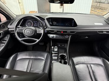 Hyundai: Hyundai Sonata: 2019 г., 2 л, Газ — 10