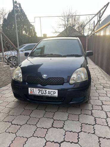 Toyota: Toyota Vitz: 2003 г., 1.3 л, Автомат, Бензин, Хэтчбэк