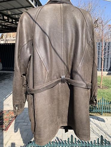 ички кийим: Эркектердин пальтосу, 3XL, Колдонулган, түсү - Күрөң, Өзү алып кетүү, Акысыз жеткирүү, Акылуу жеткирүү — 3