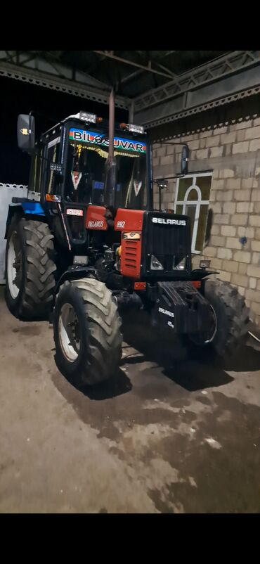 Traktorlar: Belarus 892 traktor - Model: Belarus 892, 4x4 çəkış - Kabin: geniş — 7
