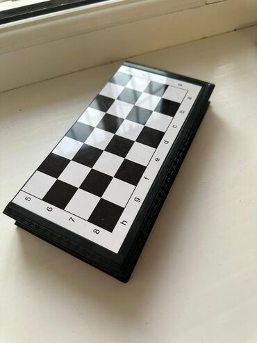 Компактные шахматы Состояние новое Сильный магнит Цена 450 сом