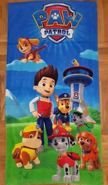 Posteljina: Disney veliki peskir 
Dimenzije 140*70 cm
Cena 1450 dinara — 3