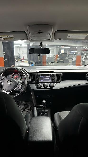 купить внедорожник тойота: Toyota RAV4: 2016 г., 2.5 л, Автомат, Бензин, Кроссовер — 8