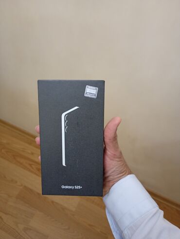 soyuducu təzə: Samsung S25 Plus, 256 GB