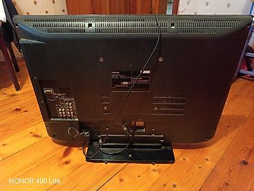televizor 82: Toshiba televizoru. 82 ekran. Televizor qəşəng işləyirdi. İşıqlar — 4