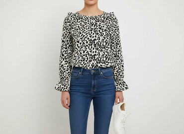 shein bluzki z koronką: Shein, Жіноча блуза, розмір M