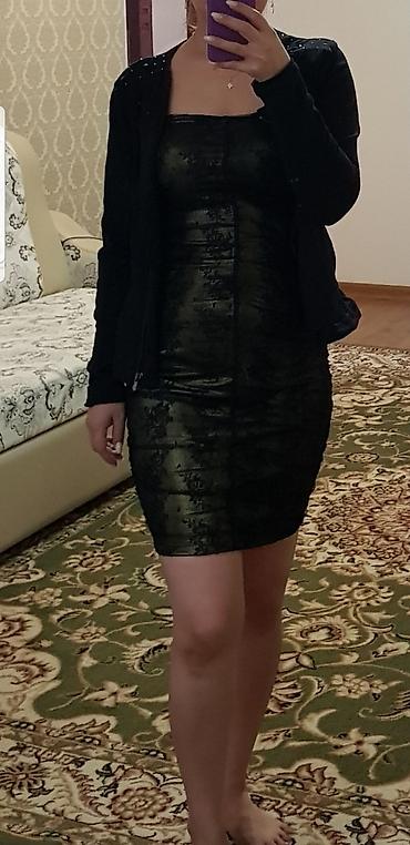 Спортивные костюмы: Отдам вещи даром нуждающимся! — 3