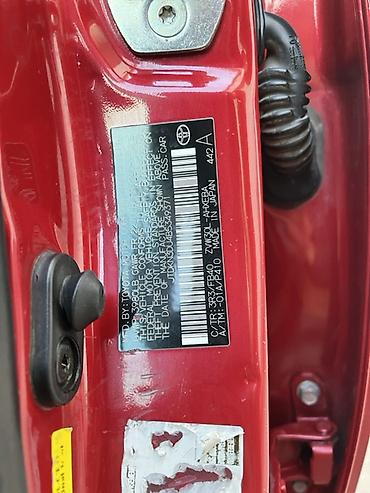 Toyota: Toyota Prius: 2011 г., 1.8 л, Вариатор, Гибрид, Хэтчбэк — 5