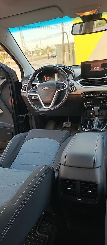 cruze turbo az: Chevrolet Captiva Premier – 7 yerlik ailəvi krossover - Kuzov: qara — 5