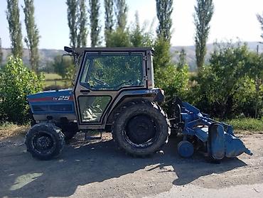 ISEKI TK25 с кабиной + навесная фреза - Компактный японский трактор — 3