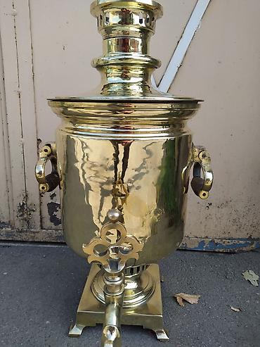 Qədimi samovar 12 litr su tutur 600 azn lalafo.az -da Qədimi samovar 12 litr su tutur 600 azn