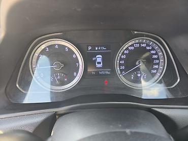 санота: Hyundai Sonata: 2021 г., Гибрид, Седан — 10