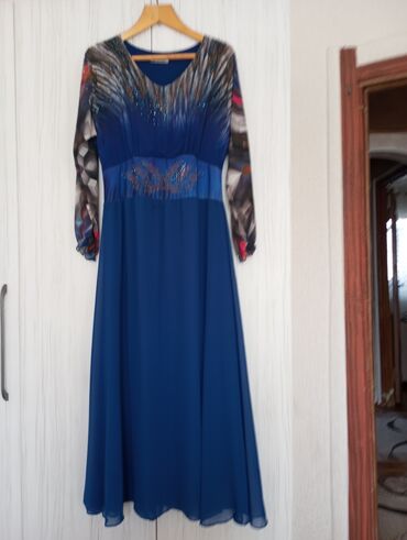 женские платья из твида: Платье длинное шофоновое на подкладке