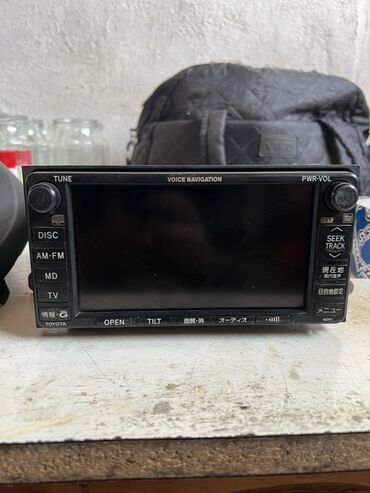 компьютер сатылат: Штатная мультимедийная магнитола Toyota с навигацией - Производитель at lalafo.kg компьютер сатылат: Штатная мультимедийная магнитола Toyota с навигацией - Производитель