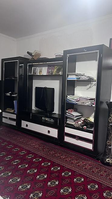 hamam ref: Qonaq otağı üçün modul divar mebeli - Rəng: qara/ağ, piano parlaq — 1