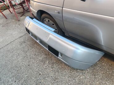 Auto delovi: Prednji branik Lada 112. Polovno, ocuvano. Ruske proizvodnje. Skinuta — 7