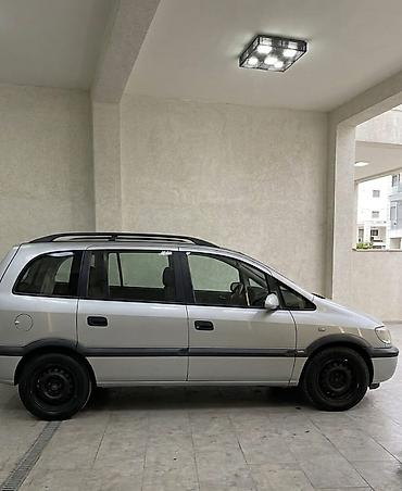 opel vectra b: Opel Zafira: 1.6 l | 1999 il 635236 km Van/Minivan — 1