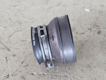 Трубки, патрубки, шланги: Патрубок Volkswagen 2004 г., Б/у, Оригинал, Германия — 2