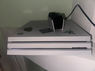 плейстейшен 5 бу цена: Продаю пс 4 про 1 тб
3 ревизия
2 джойстика 
20 игр
Могу скинуть чуть