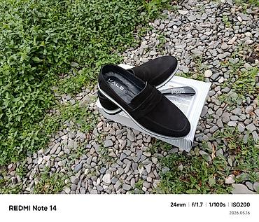 Ayaqqabılar: Kişi loaferləri – qara rəng, klassik-pəncəksiz dizayn - Material — 5
