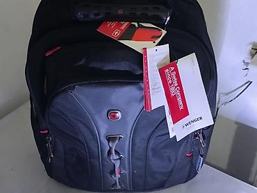 samsung galaxy fold: Wenger Legacy 16M Laptop Backpack — фирменный рюкзак для ноутбука до — 1