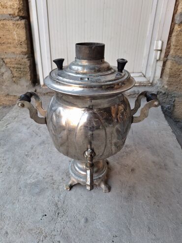 Samovarlar: İşlənmiş Od Samovar, 5 l, Ünvandan götürmə