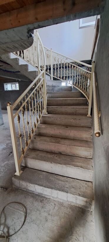 Balkon məhəccərləri: Balkon məhəccəri, Dəmir — 13