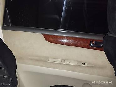 Панели, обшивки: Центральная консоль Toyota — 6