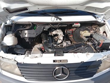 Легкий грузовой транспорт: Легкий грузовик, Mercedes-Benz — 6